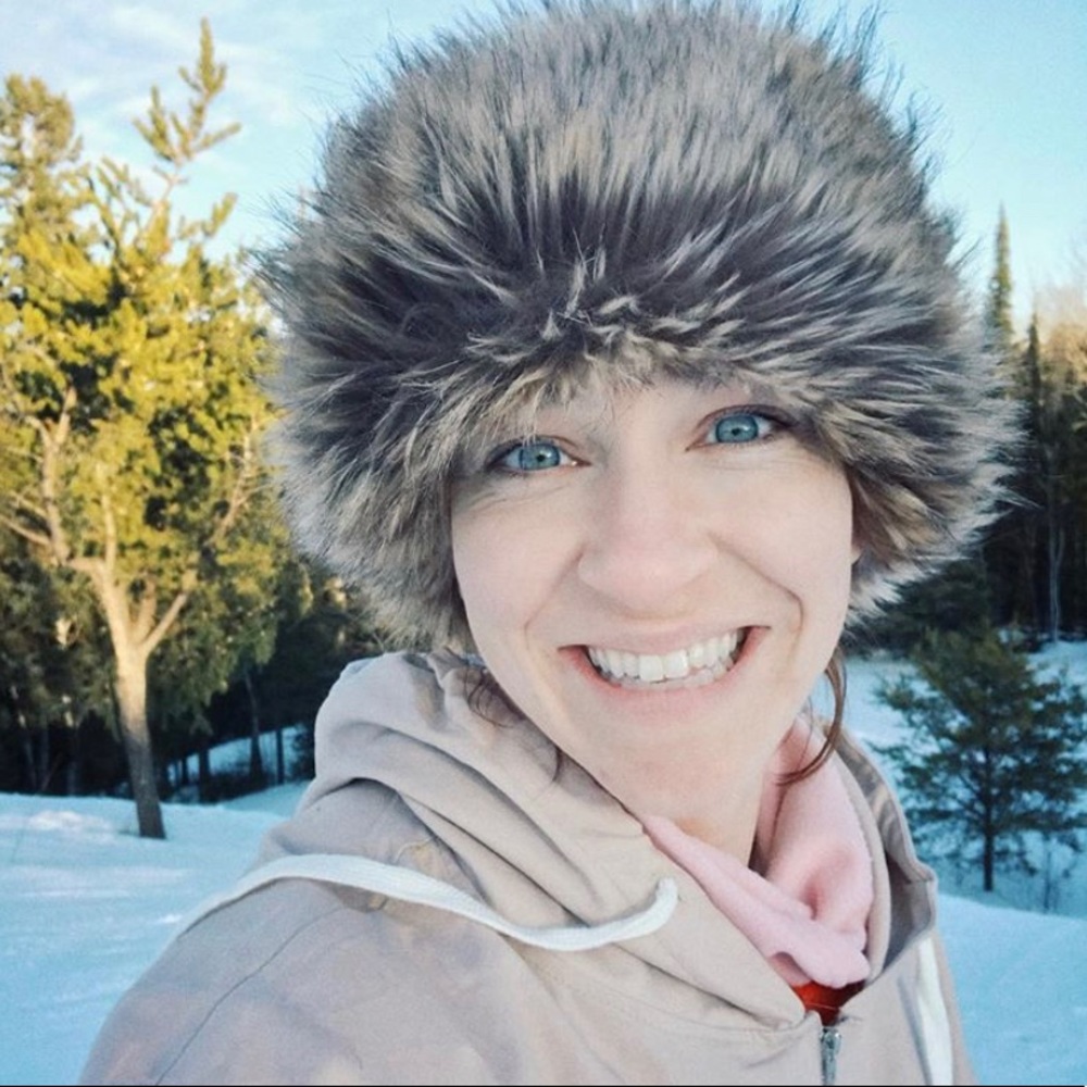 Meet your Posher, Hillarie